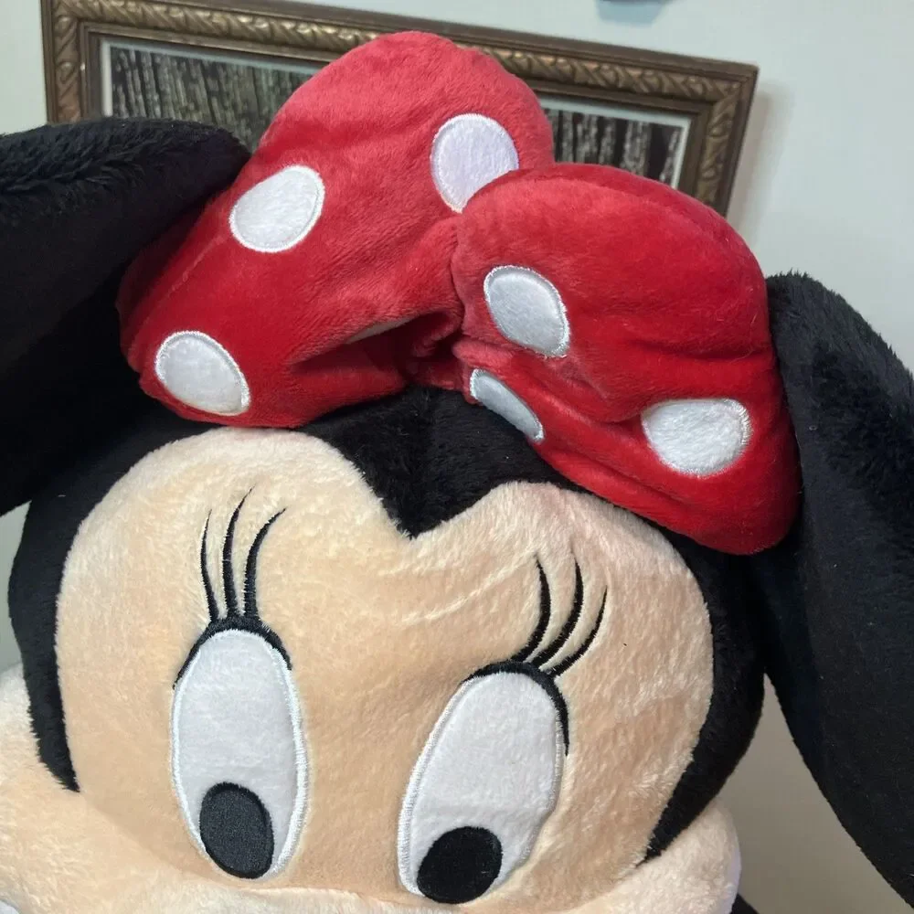 Authentic Disney Store London Minnie Mouse 26 inch Plush Large Jumbo Stuffed Toy